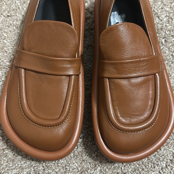 Vibram Classic Brown Loafers main image 6